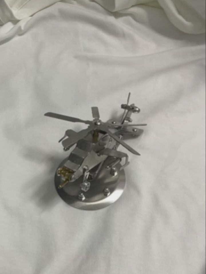 Helicopter Model image 1