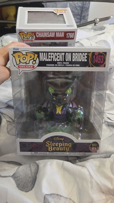 Funko Pop Deluxe, Maleficent On Bridge, Vinyl Figure