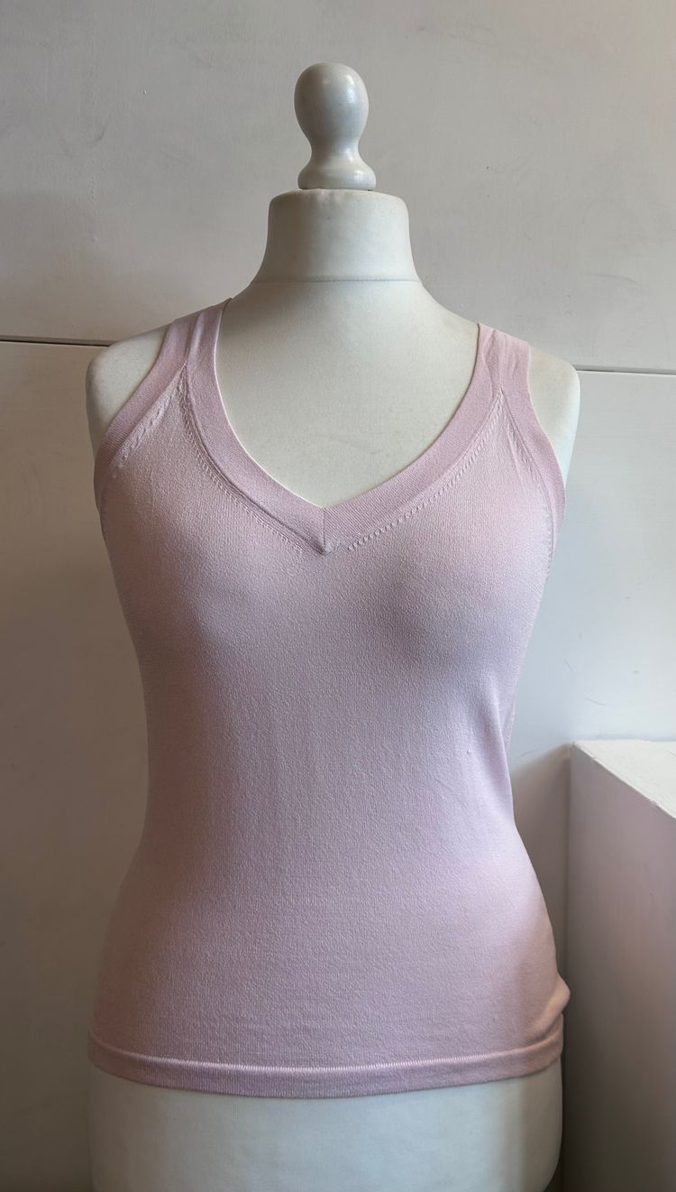 Banana Republic Banana Republic Pink Sleeveless V-Neck Top product image