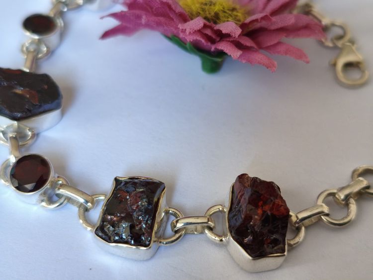 Pulsera plata de LEY 925 - GRANATE EN BRUTO - 19 CM