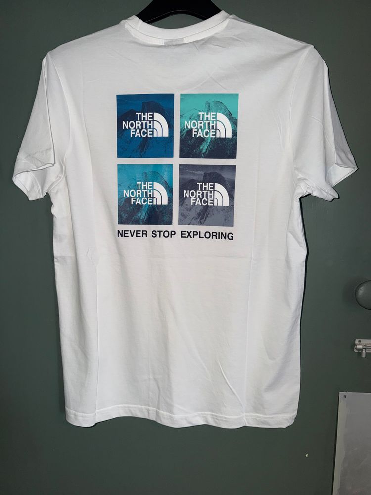 The North Face Mountain Photo Box T-Shirt image 2