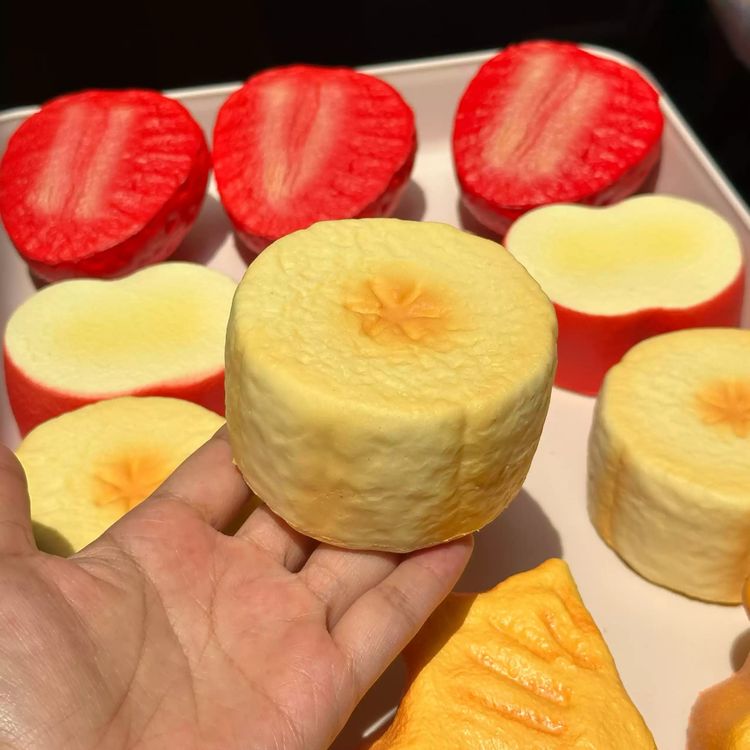 Fruit-Shaped Squishy Toys image 2