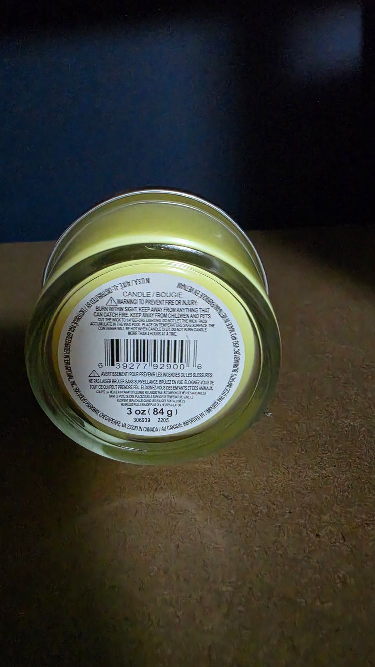 Iris Rose Collection Candle imagen 2
