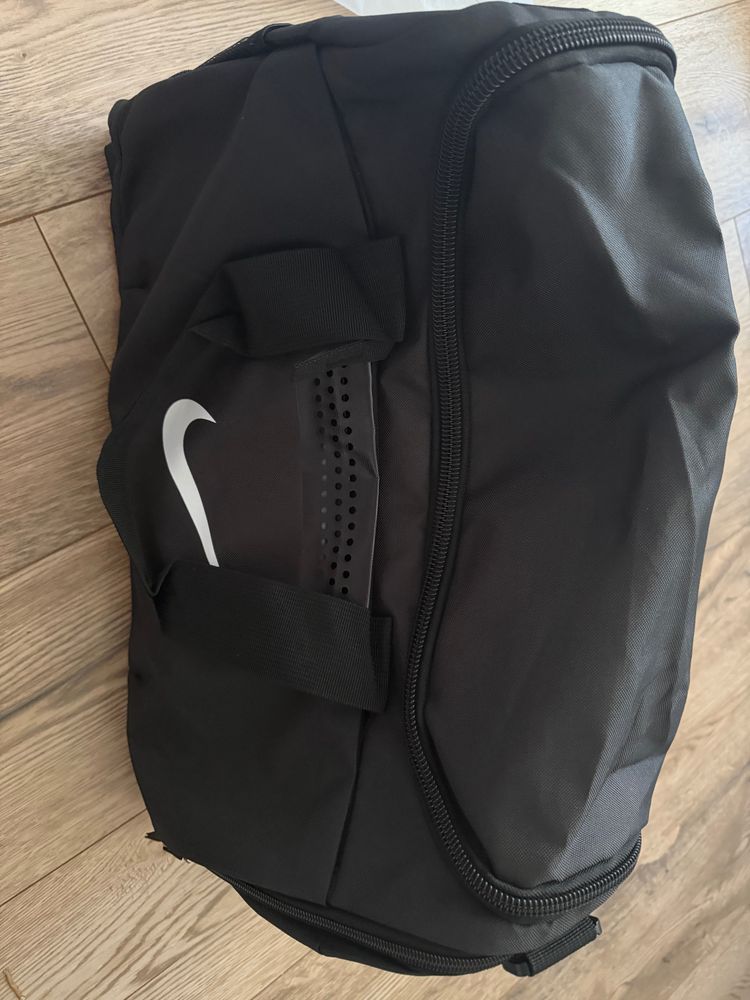 Nike Black Duffel Bag 3