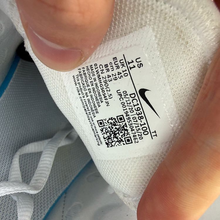 Immagine di Nike Air Max 270 Size UK 10 Laser Blue Light White Mens Trainers DC1938-100 9