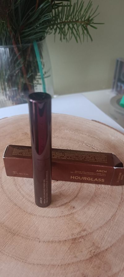 Hourglass Arch Brow Volumizing Fiber Gel