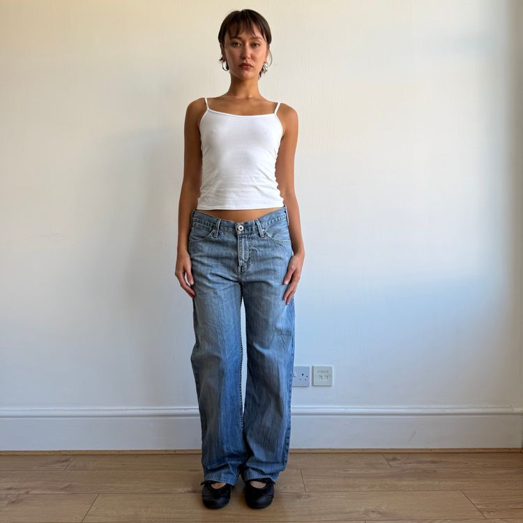 Levi’s cinch back jeans - Size 30x34 image 9