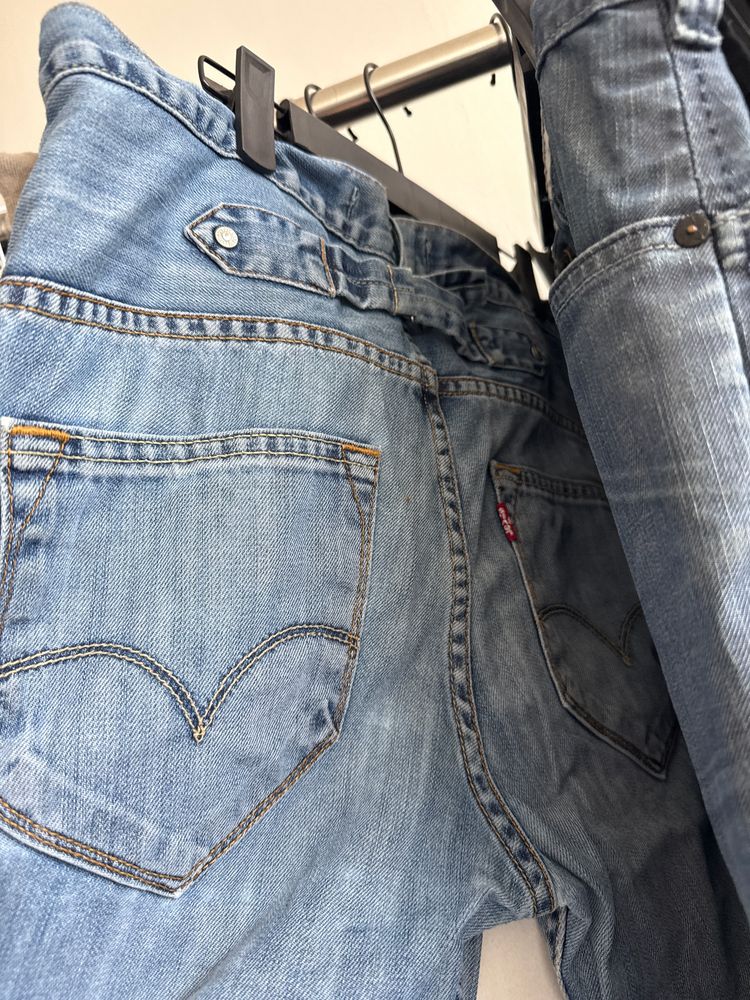 Levi’s cinch back jeans - Size image 1