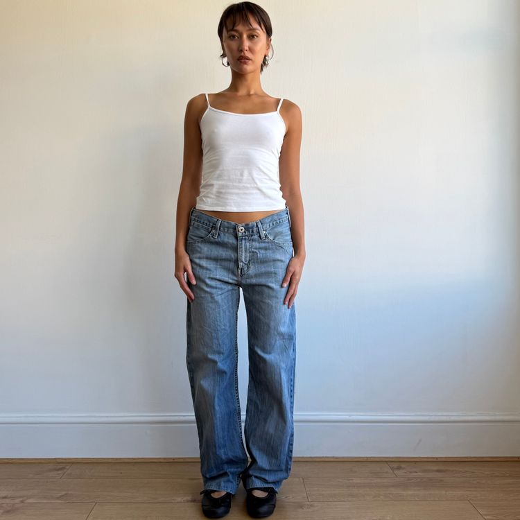 Levi’s cinch back jeans - Size 30x34 image 1