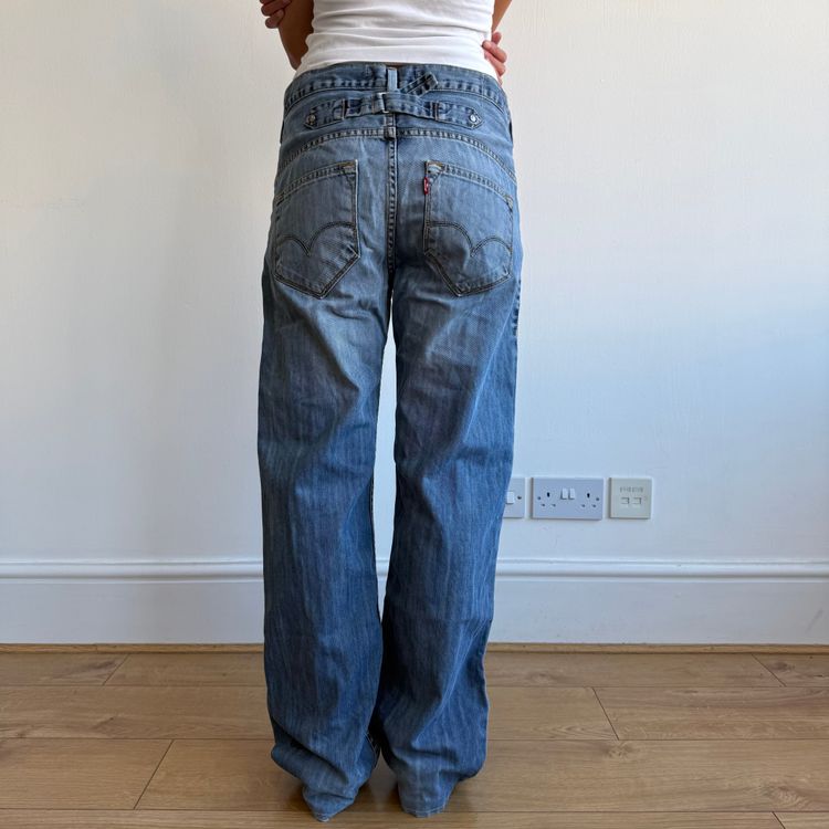 Levi’s cinch back jeans - Size 30x34 image 13