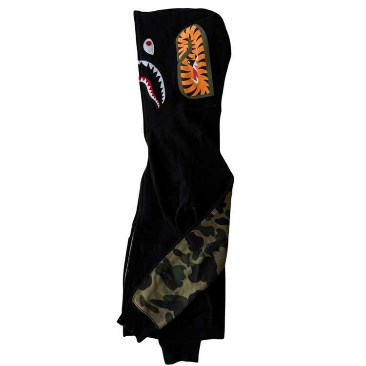 A Bathing Ape BAPE 1st camo green black shark full zip hoodie image 8