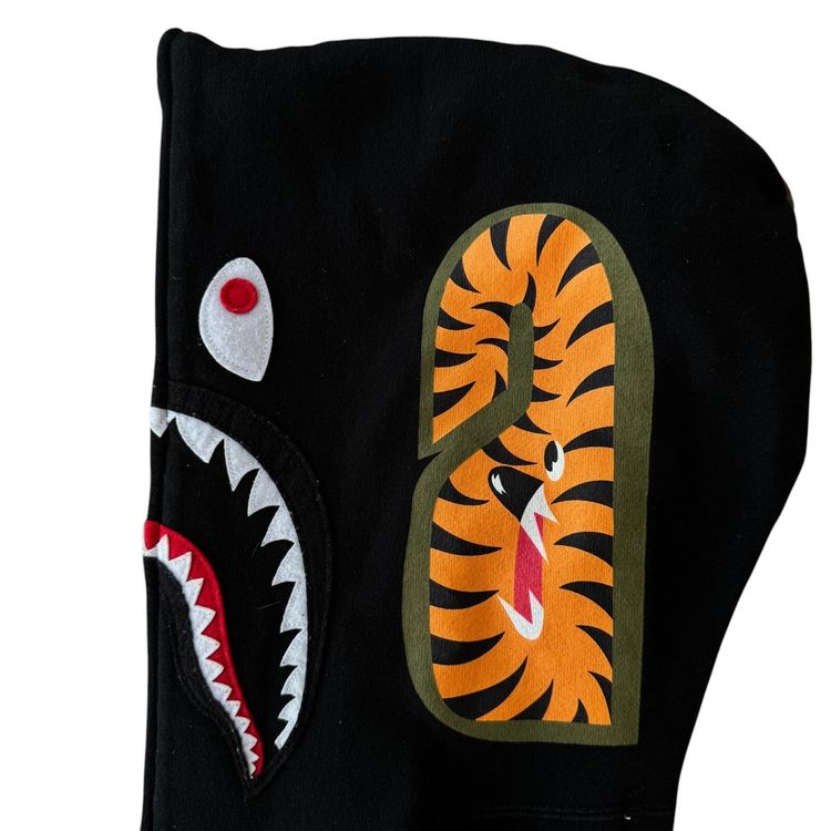 A Bathing Ape BAPE 1st camo green black shark full zip hoodie image 4