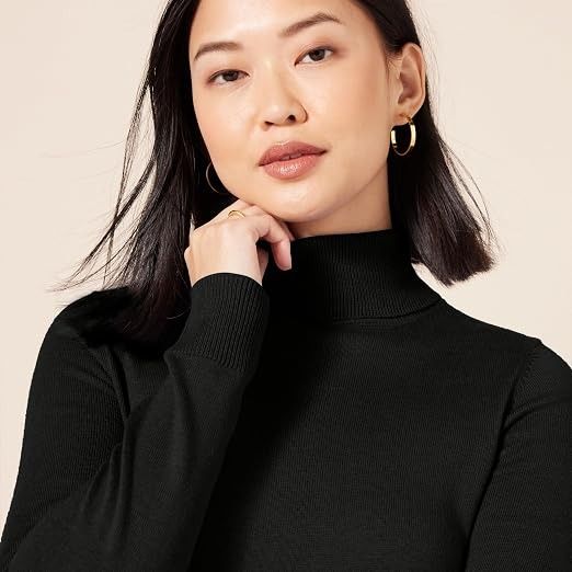 Immagine di Black Turtleneck Sweater 4