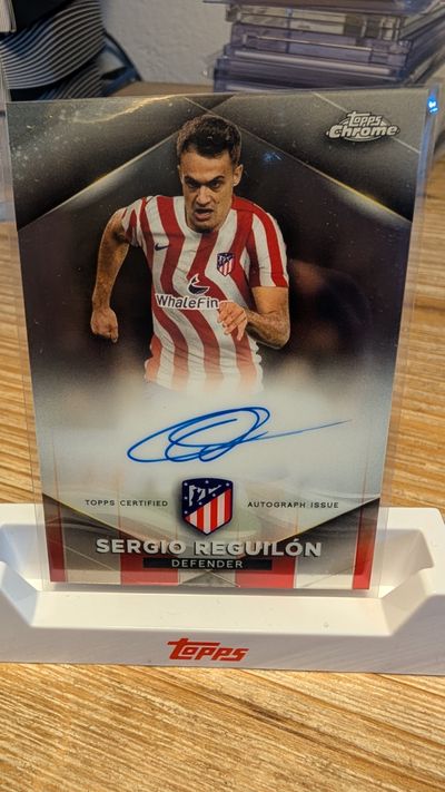 Sergio Reguilón Auto /75 Topps Chrome Atlético Madrid 2022/23