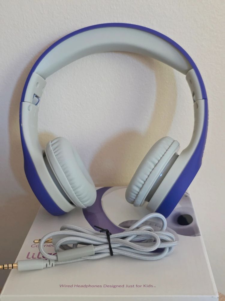 LilGadgets Connect+ Purple Kids Wired Headphones with SharePort & Box (Ages 3+)