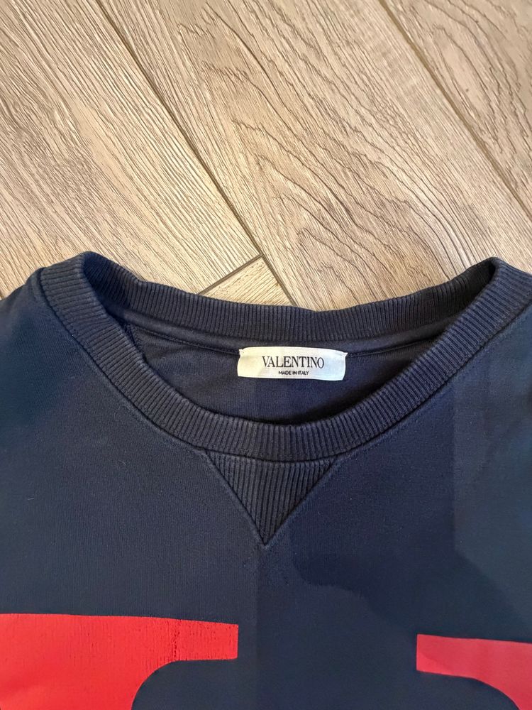 Immagine di Valentino Sweatshirt With Large Red V Design 3