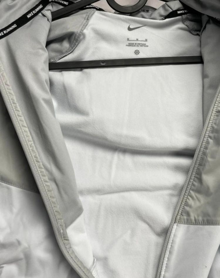 Nike Hooded Jacket image 5