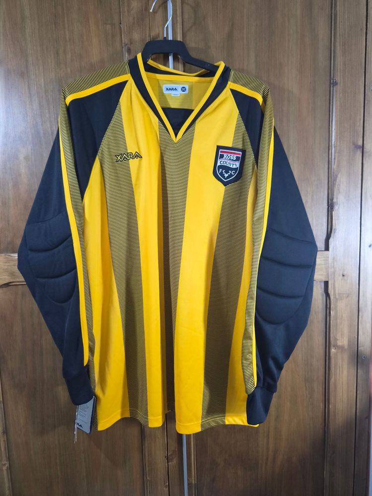 Xara Yellow And Black Goalkeeper Jersey obraz 1