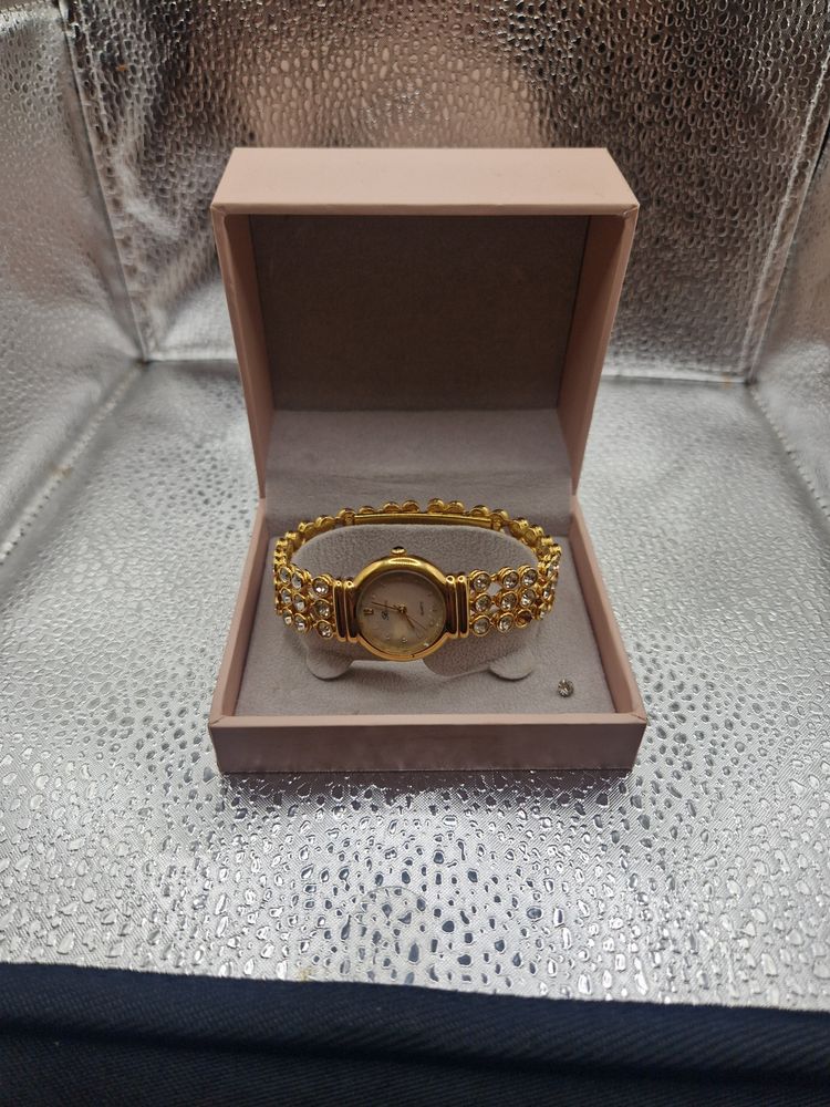Gold-Tone Wristwatch With Decorative Band