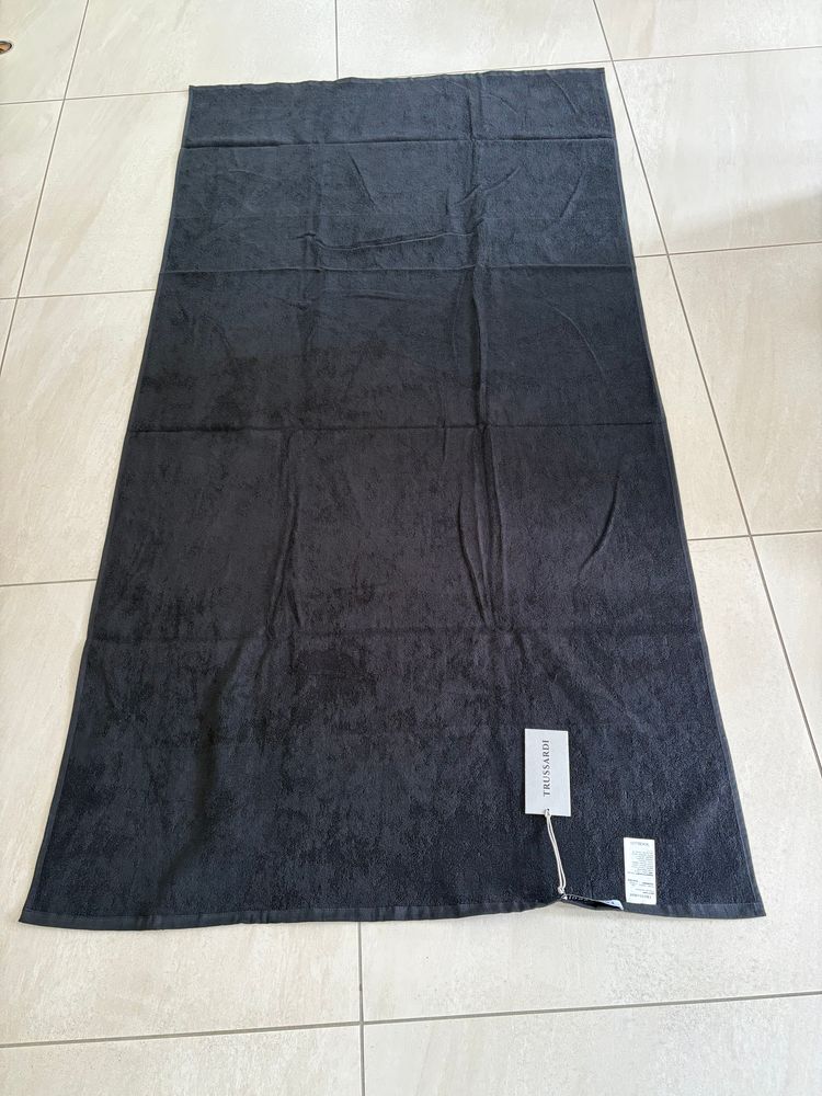 Trussardi Trussardi Black Towel product image