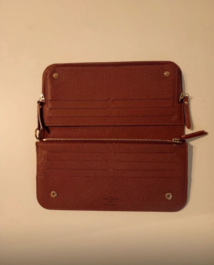 Louis Vuitton Monogram Zip Wallet 6