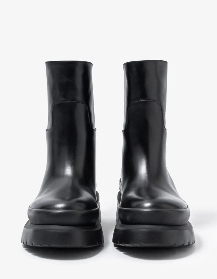 Valentino Black Roman Stud Leather Chelsea Boots 5