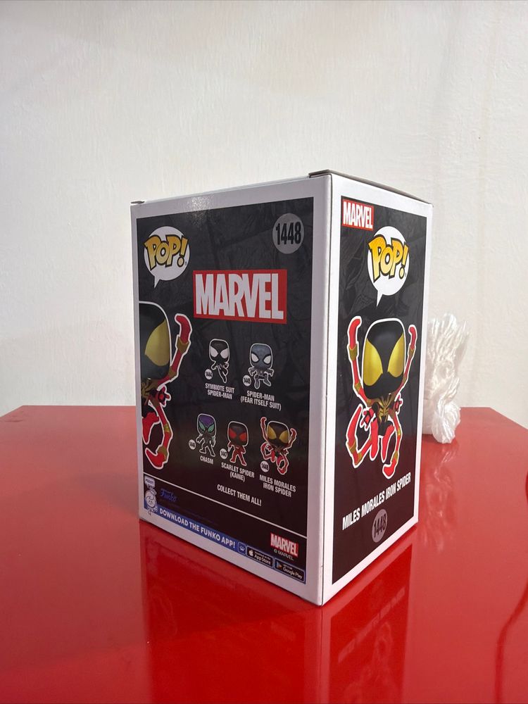Funko Pop Marvel Miles Morales Iron Spider Bobblehead obraz 3