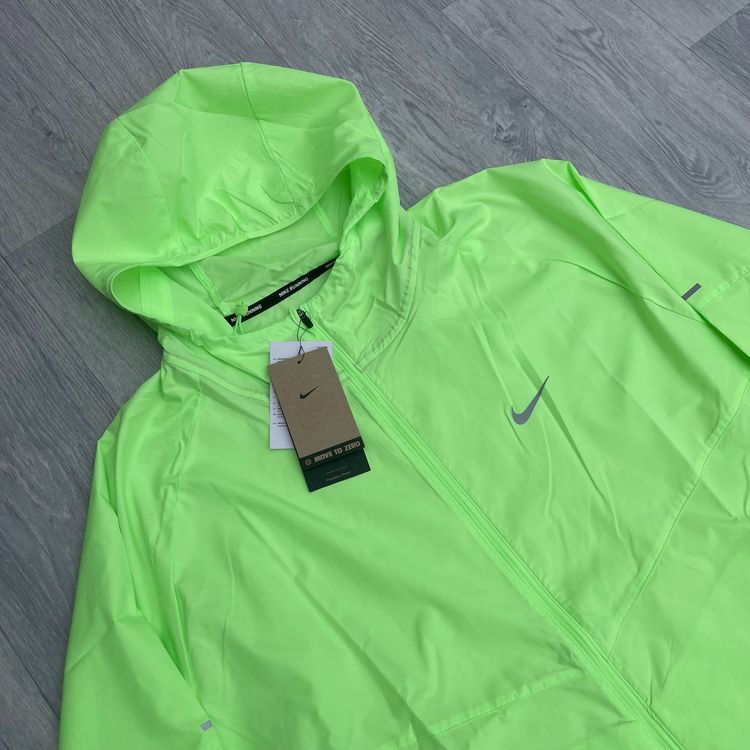 Nike Miler Repel Full Zip Windbreaker Running Jacket - Volt image 3