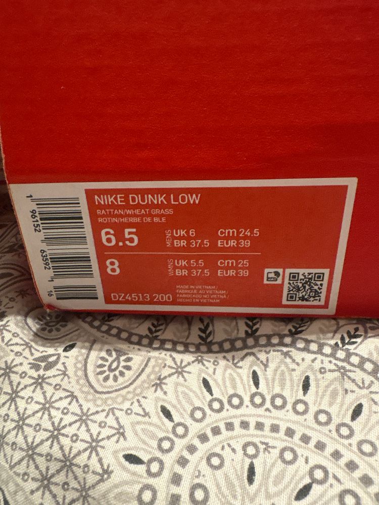 Nike dunks 2