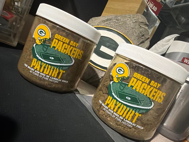 Green Bay Packers Paydirt - Heart and Soil of Lambeau Field