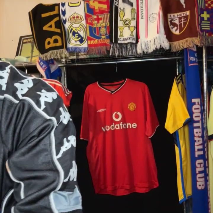 Umbro Man Utd 2000 Home - Large product image