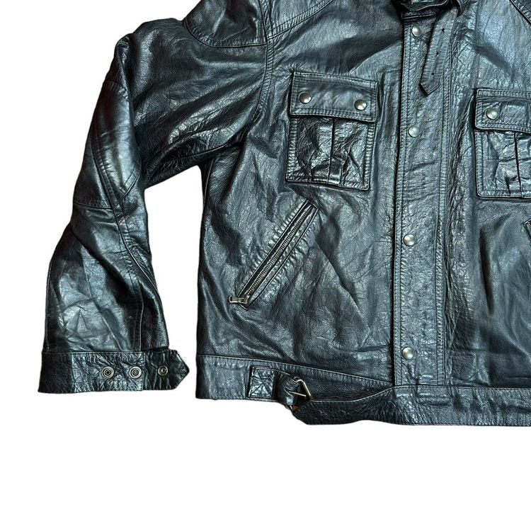LEATHER JACKET 3