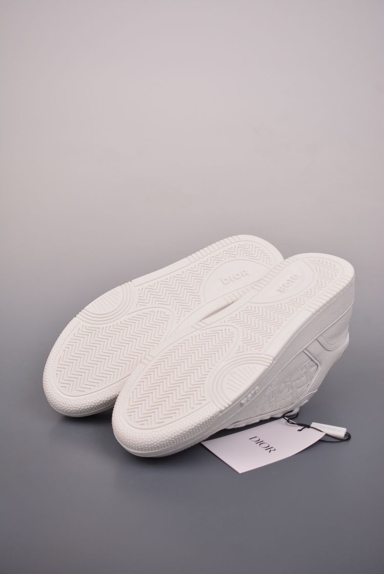 Casual sports shoes image 6