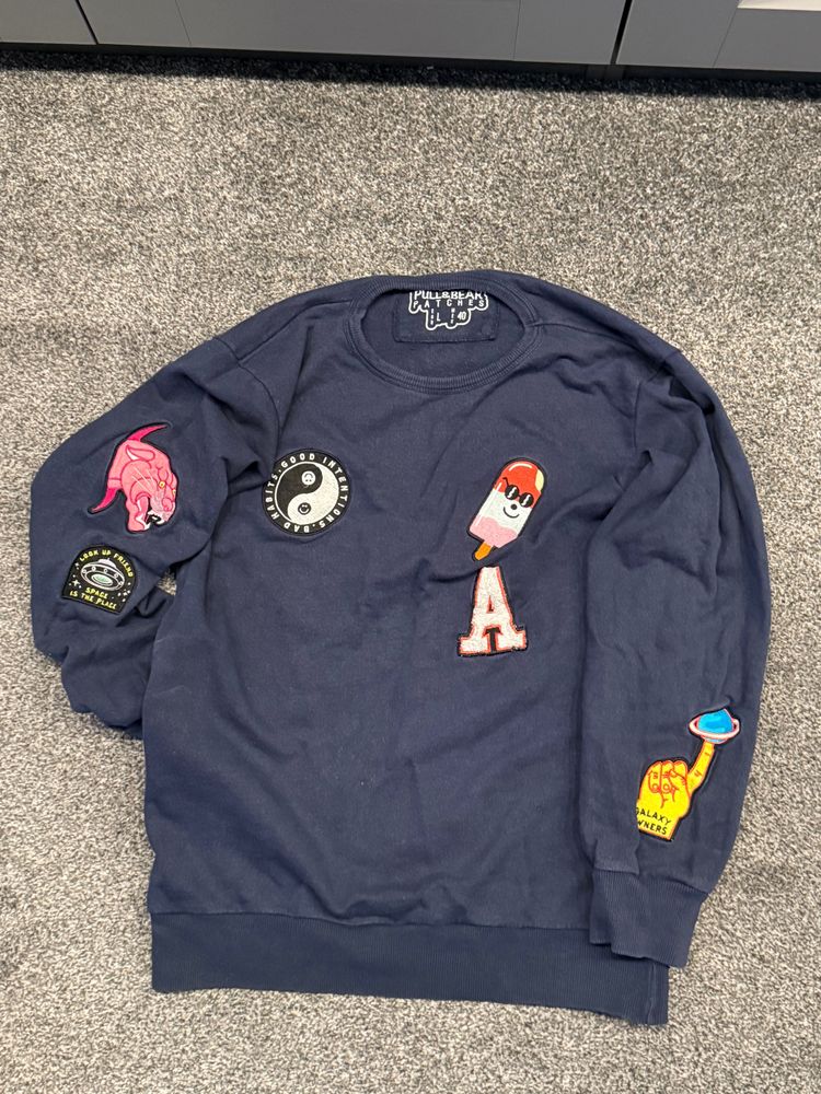 Pull&Bear Patches Sweatshirt