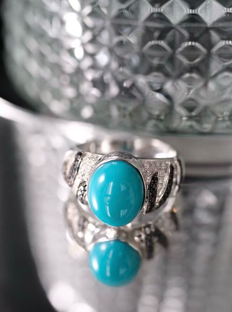 Silver Ring With Turquoise Stone image 1