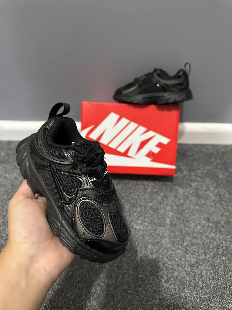 Nike Black Sneakers uk7.5