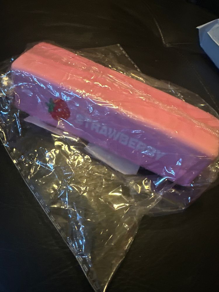 Strawberry squishy block  image 1