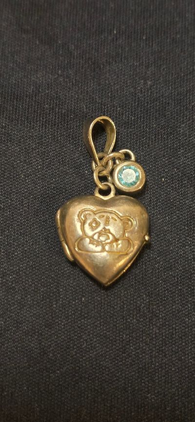 925 sterling silver Heart-Shaped Locket Pendant With Blue Gem Charm