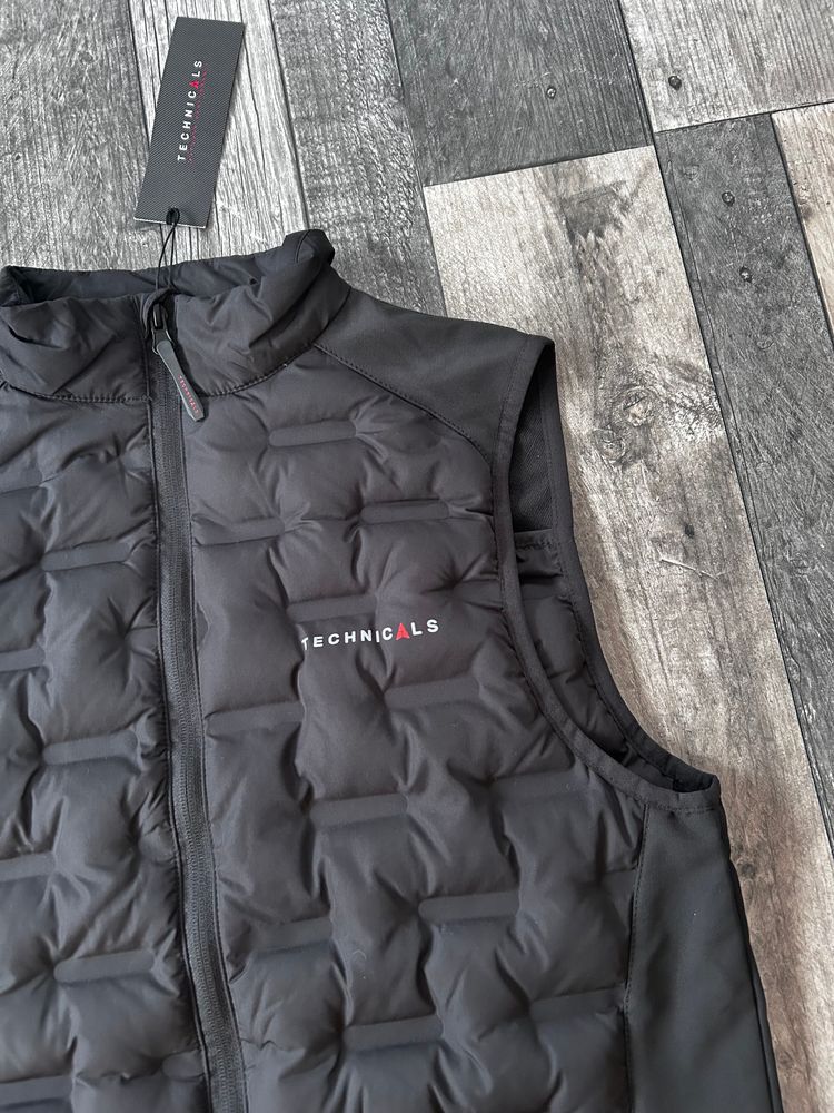 Technicals Gilet Black - Size Small  image 4