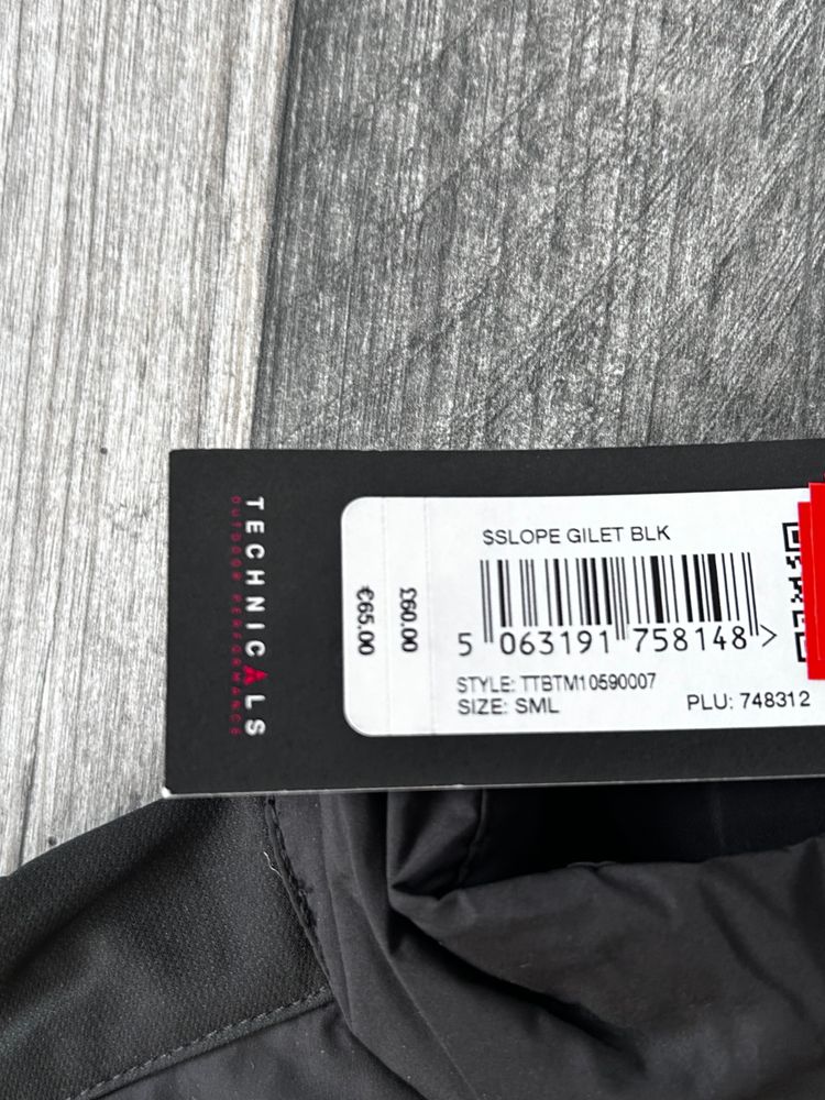 Technicals Gilet Black - Size Small  image 6