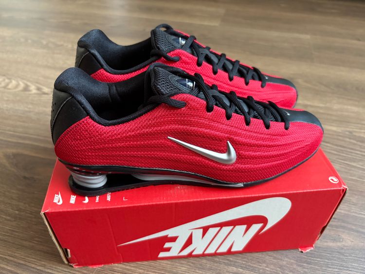 Nike Shox Z Shoes image 1
