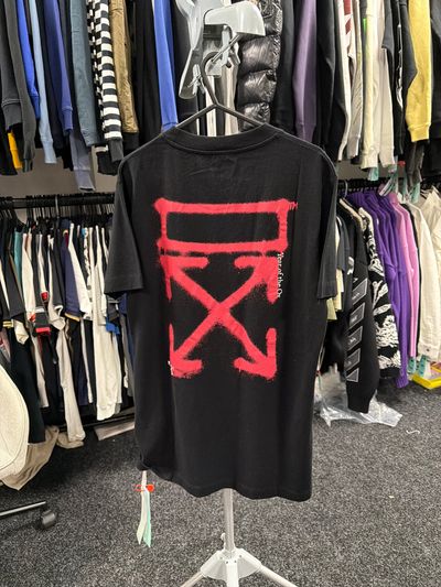 Off white Black T-Shirt With Red Graphic Print