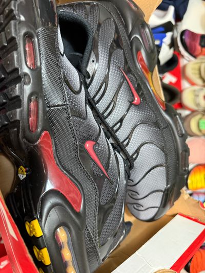 Nike Black And Red Sneakers new 12