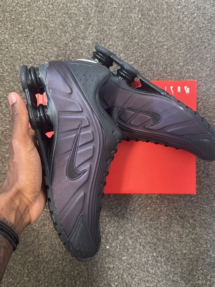 Nike Shox R4 Shoes 2
