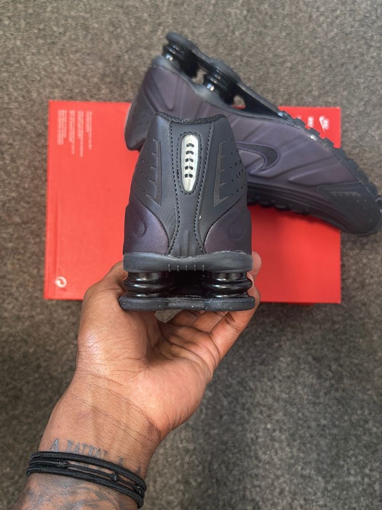 Nike Shox R4 Shoes 5