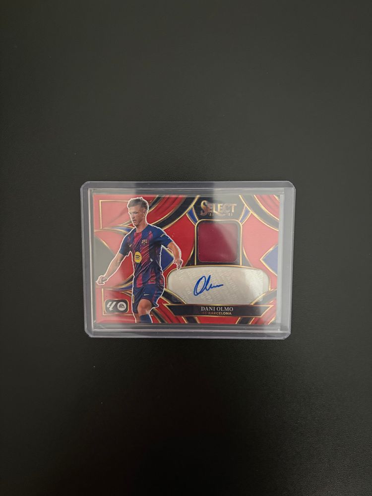 Dani Olmo Auto Patch Select