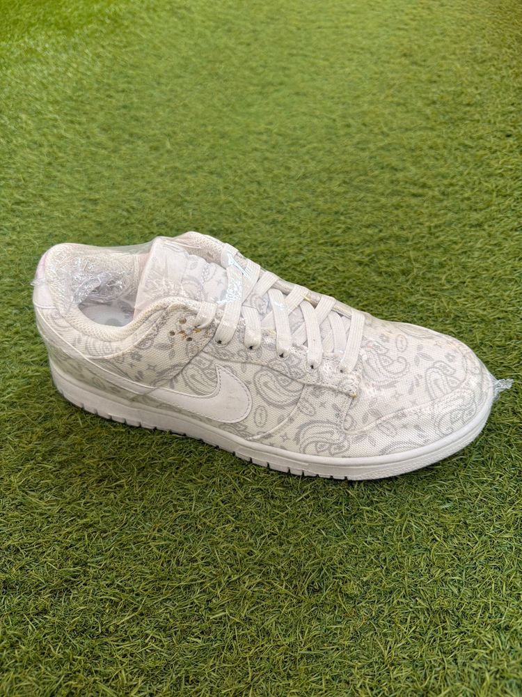 Nike dunk Paisley Sneakers