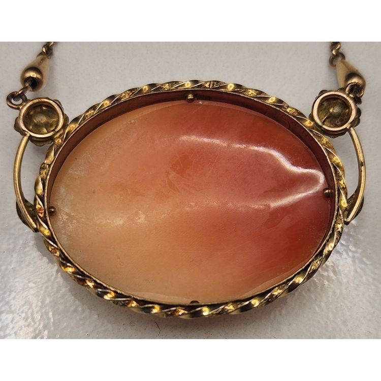 Immagine di Cameo Necklace 3