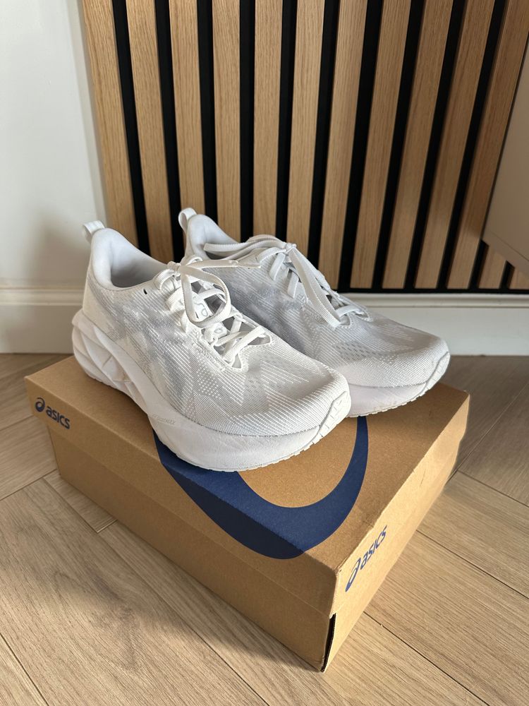 ASICS Asics Novablast 5 product image