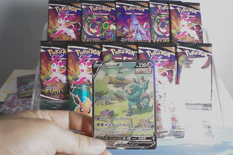 Immagine di Pokemon Golurk V 044/203 [Evolving Skies] 1